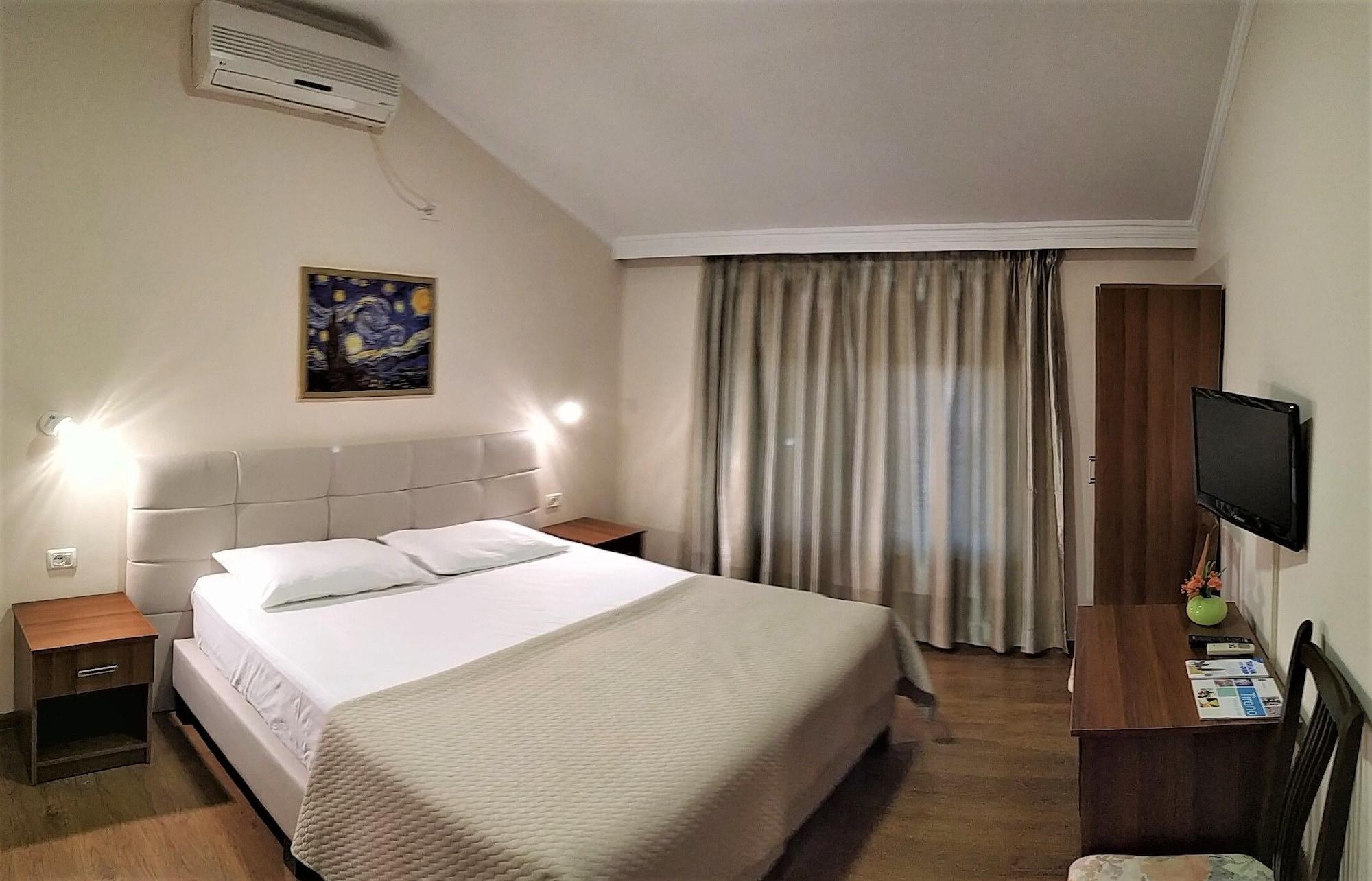 Hotel Viktoria Tirana Mjull-Bethore 외부 사진