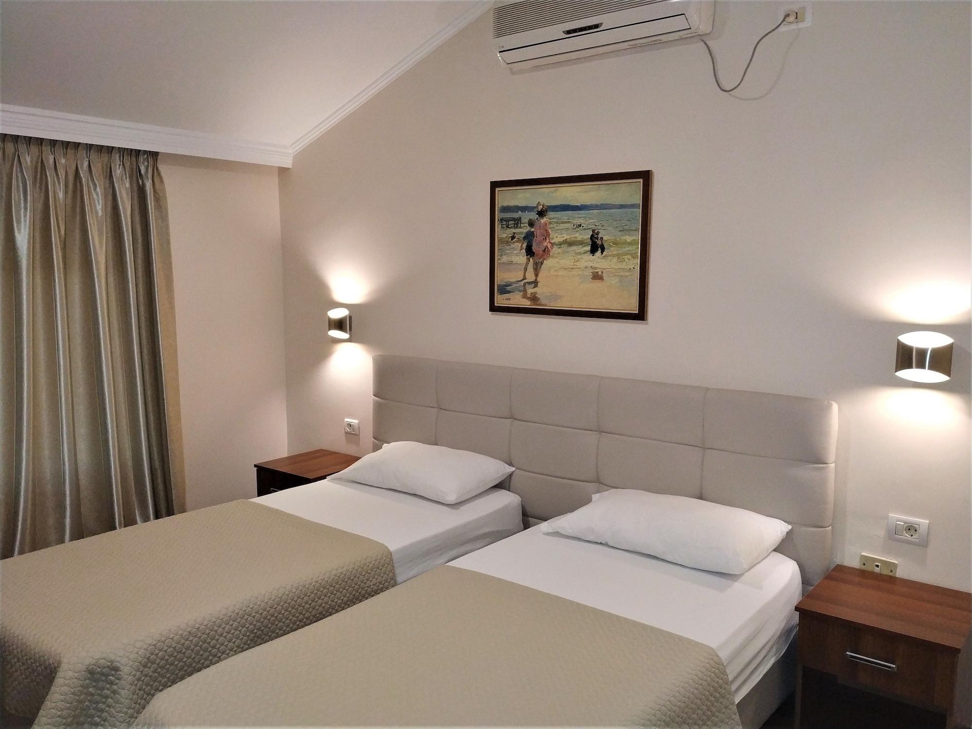 Hotel Viktoria Tirana Mjull-Bethore 외부 사진