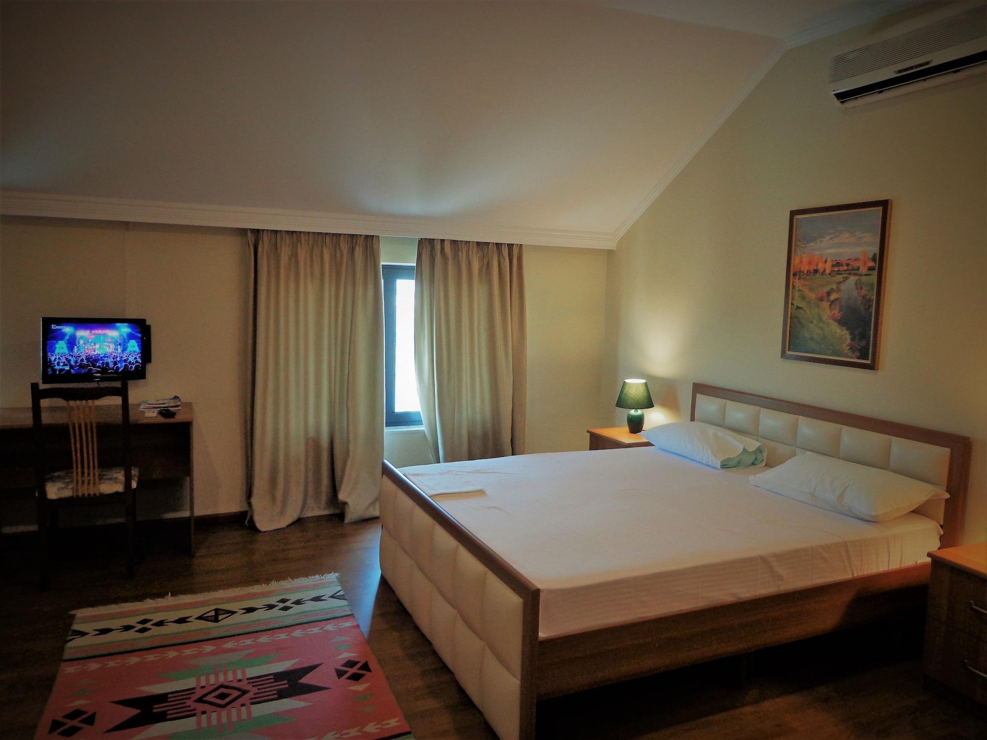 Hotel Viktoria Tirana Mjull-Bethore 외부 사진